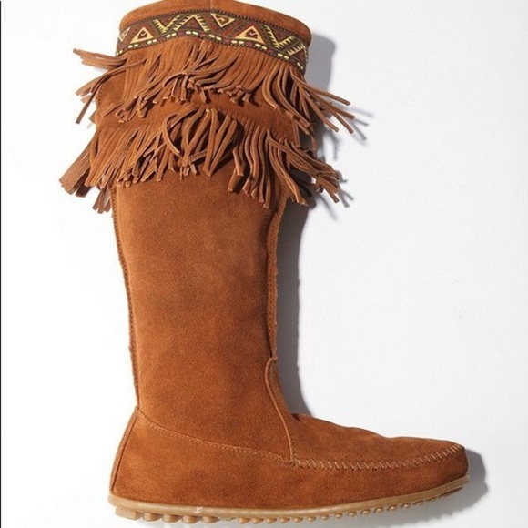 Minnetonka Side Zip Ribbon Trim Fringe Boots SZ 9 - Picture 8 of 8